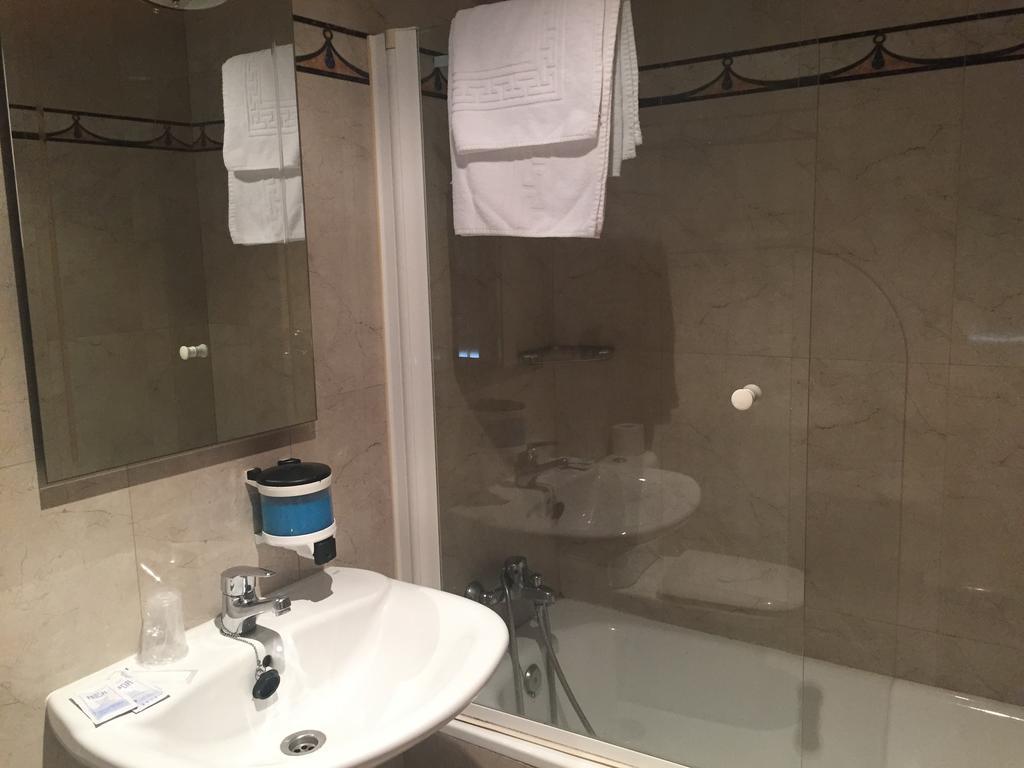 El Ancla Otel Ponferrada Dış mekan fotoğraf