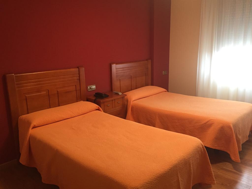 El Ancla Otel Ponferrada Oda fotoğraf